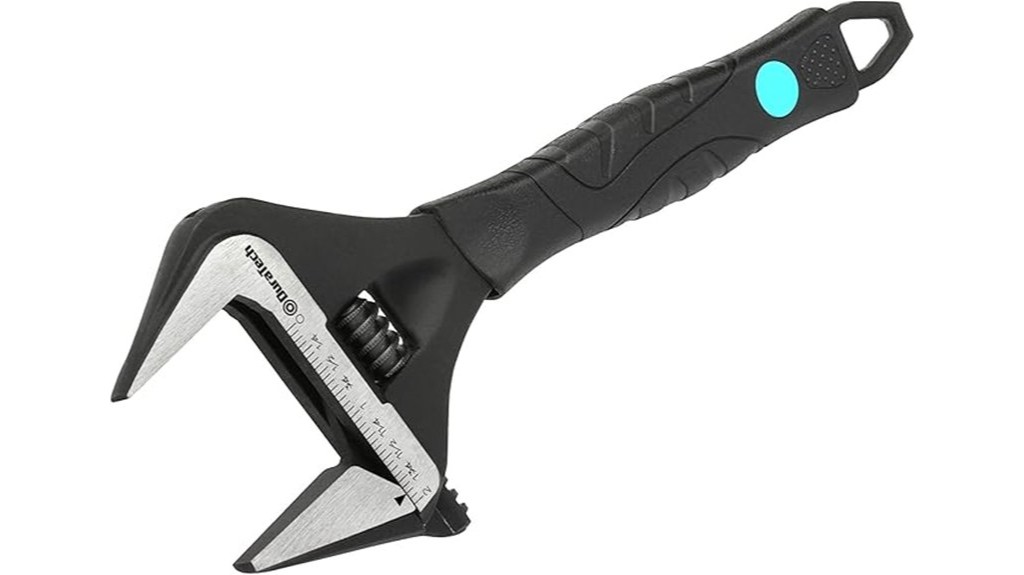 adjustable wide jaw durable wrench
