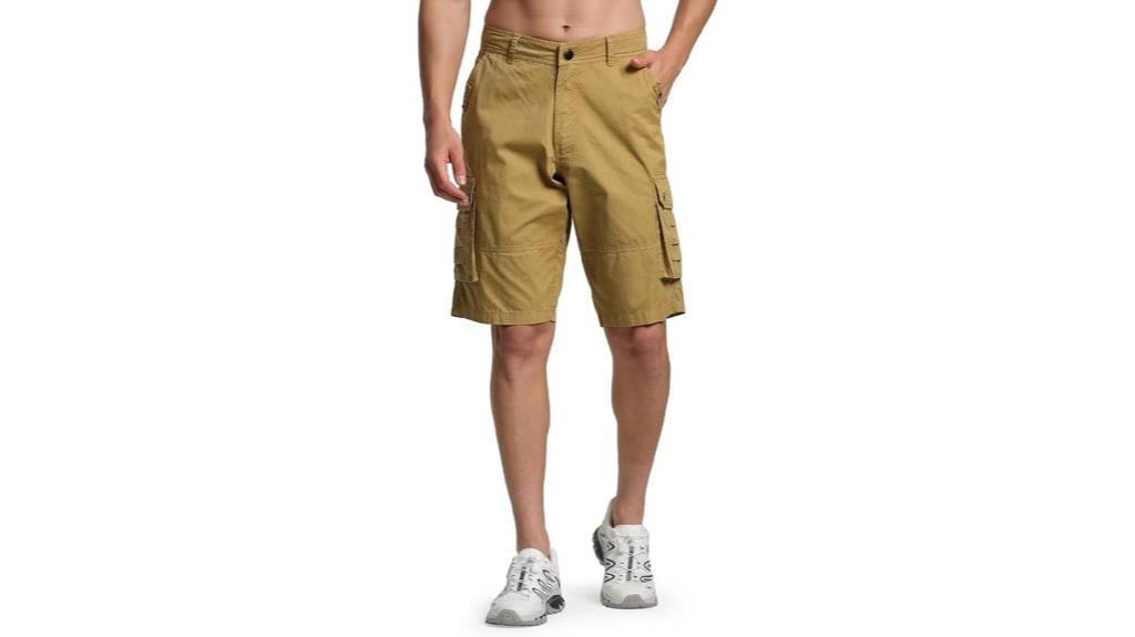 relaxed fit cargo shorts with pockets
