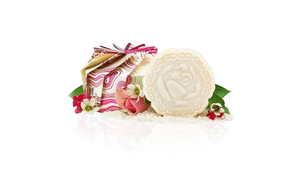 aromatic chamomile rose shampoo bar