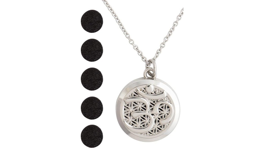 diffusing essential oils with silver aum