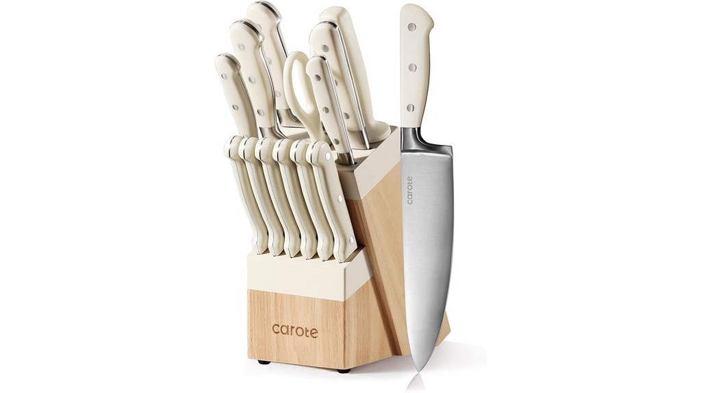 fourteen piece knife set with block