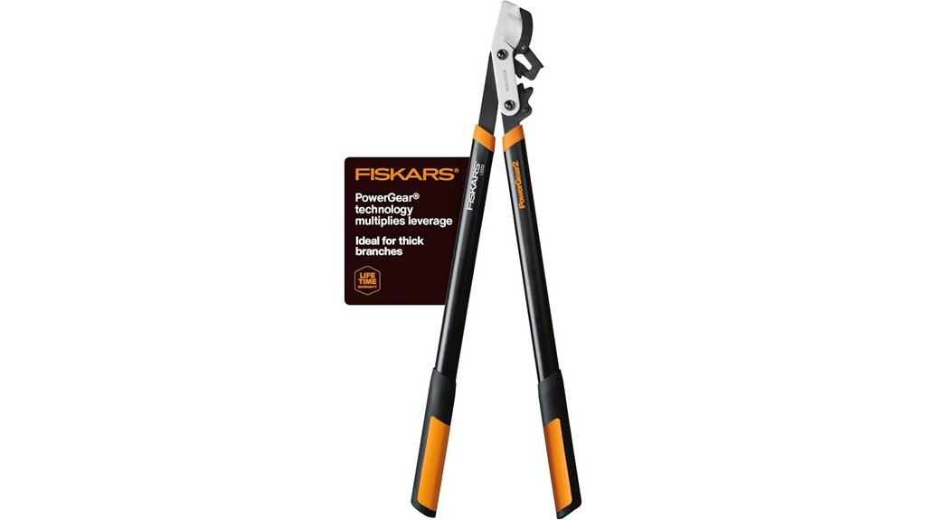 tree trimming loppers