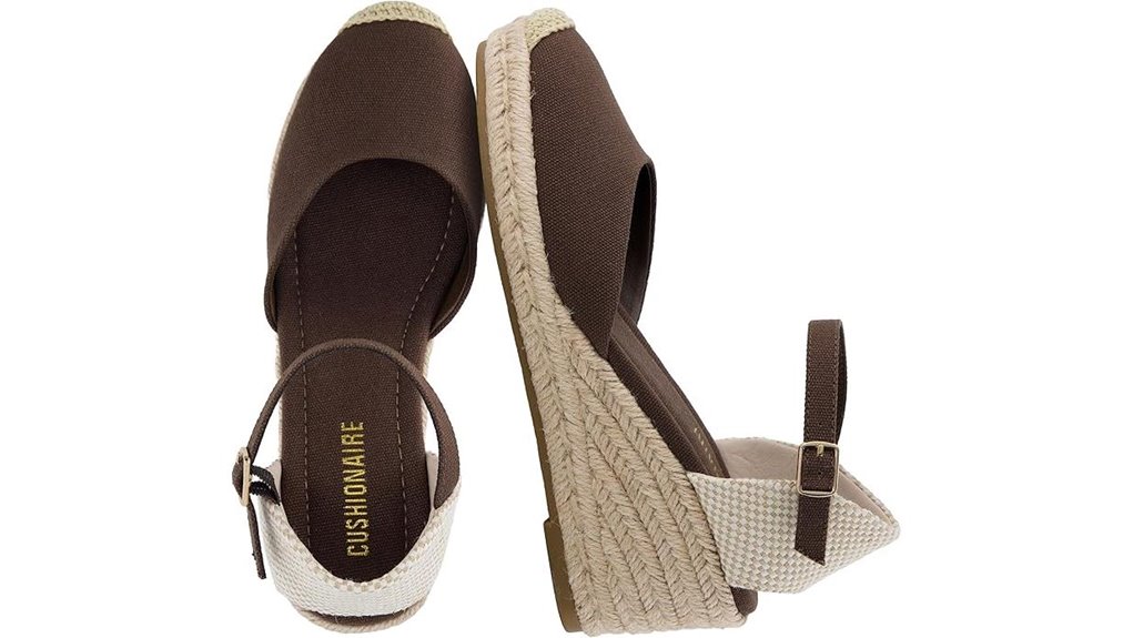 cushionaire closed toe wedges