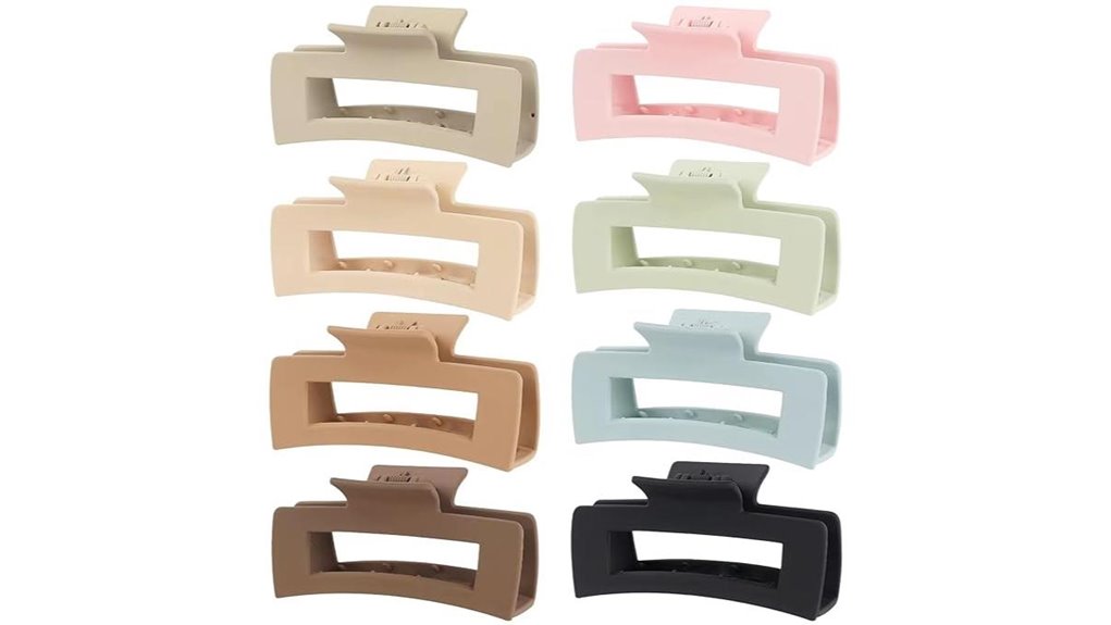 eight large claw clips