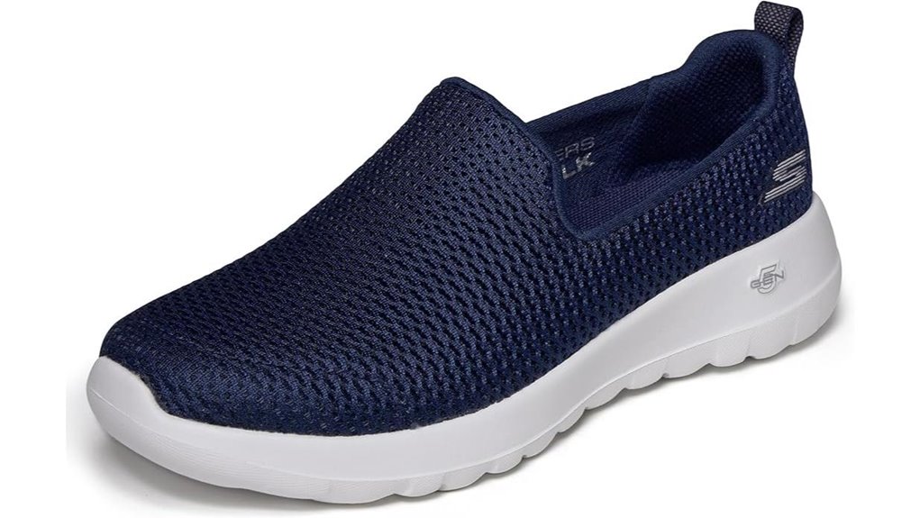 skechers women slip on sneaker