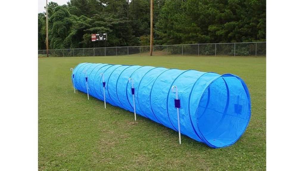 turquoise 14 foot agility tunnel