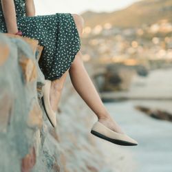 comfortable stylish packable travel clothes