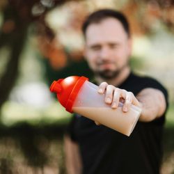shake mix conquer fitness goals